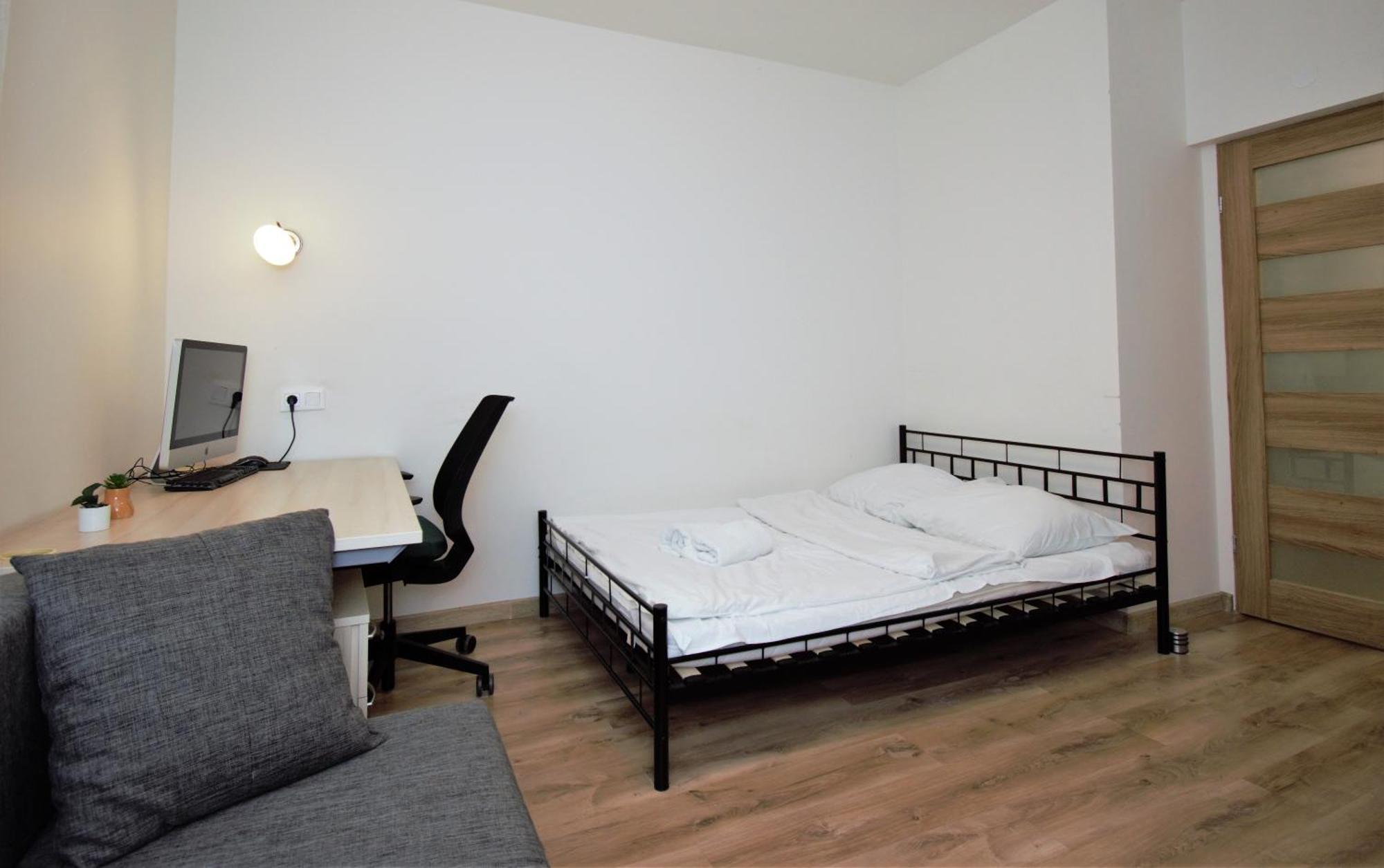 Apartment Roomspoznan Pl - Ogrodowa 9 - 24h Self Check-in Poznan